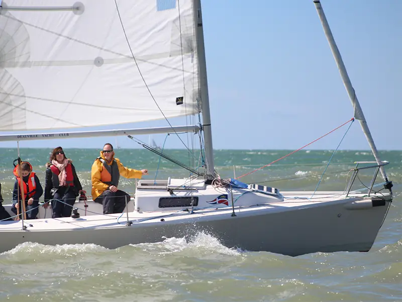Balade nautique en voilier entre Touques et mer