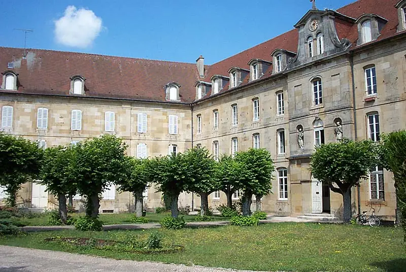 Ancien couvent des Carmes