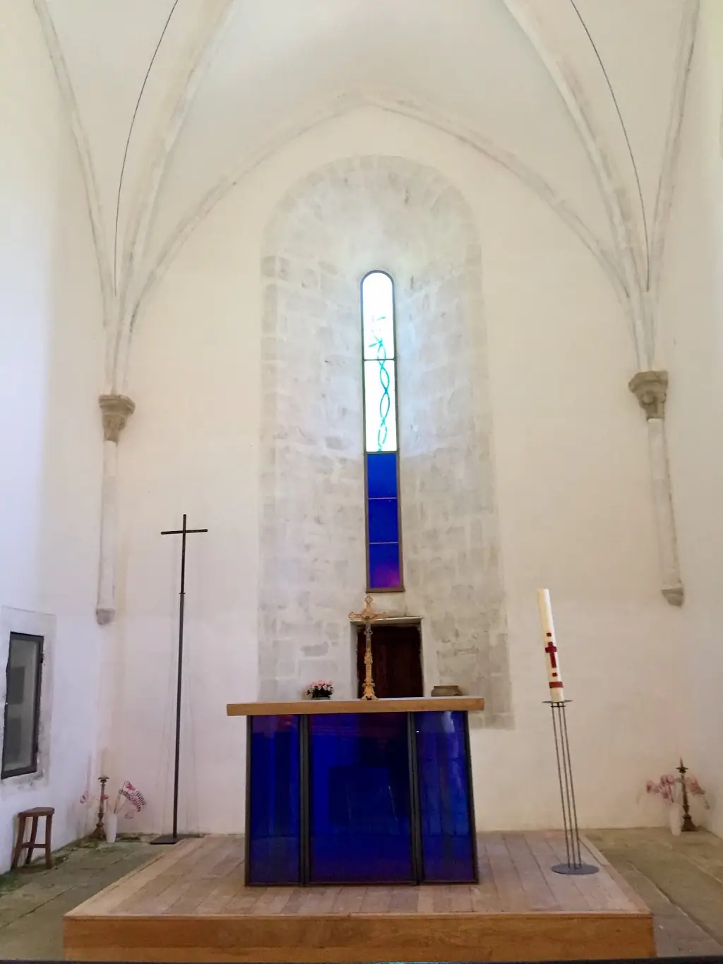 Eglise de St Amand le Petit