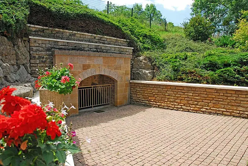 Fontaine de Peigney (2)