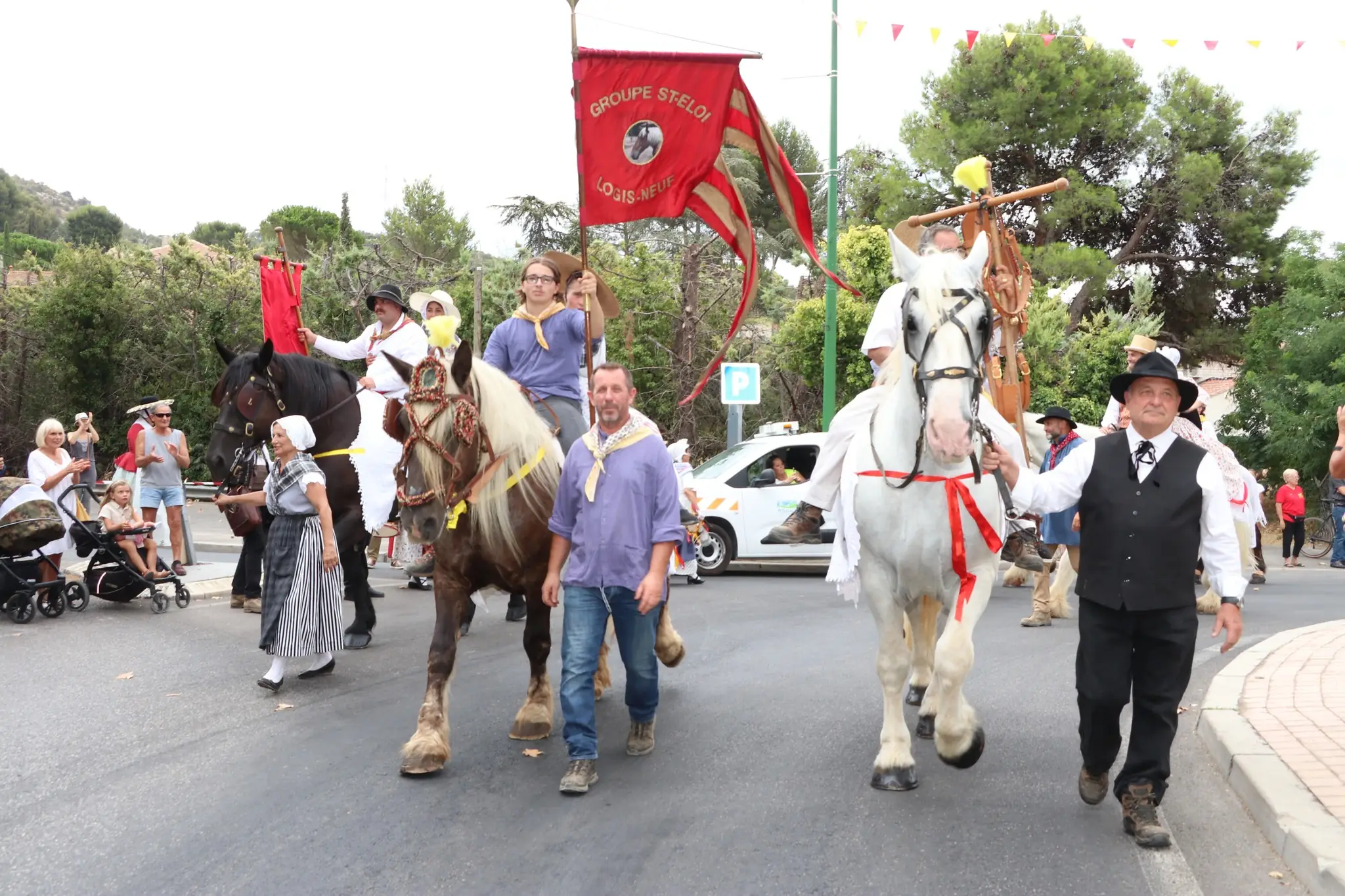 Messe, cavalcade et vente du Gaillardet de la Saint Laurent