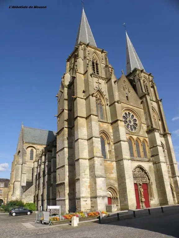Mouzon "petite cité de caractère"
