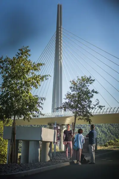 Viaduc de Millau : Le Sentier des Explorateurs (groupes)