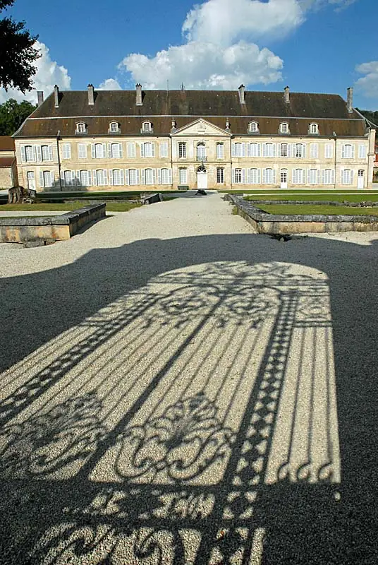 La grille Jean Lamour de l'abbaye d'Auberive