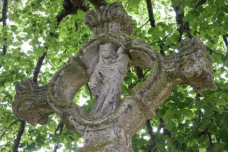 Croix de chemin de Balesmes-sur-Marne (1)