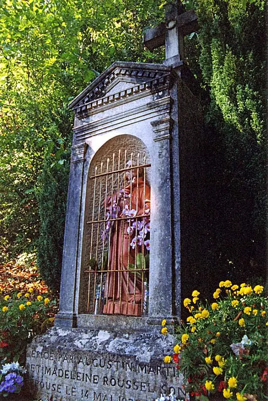 Fontaine Saint-Frou de Noidant-le-Rocheux