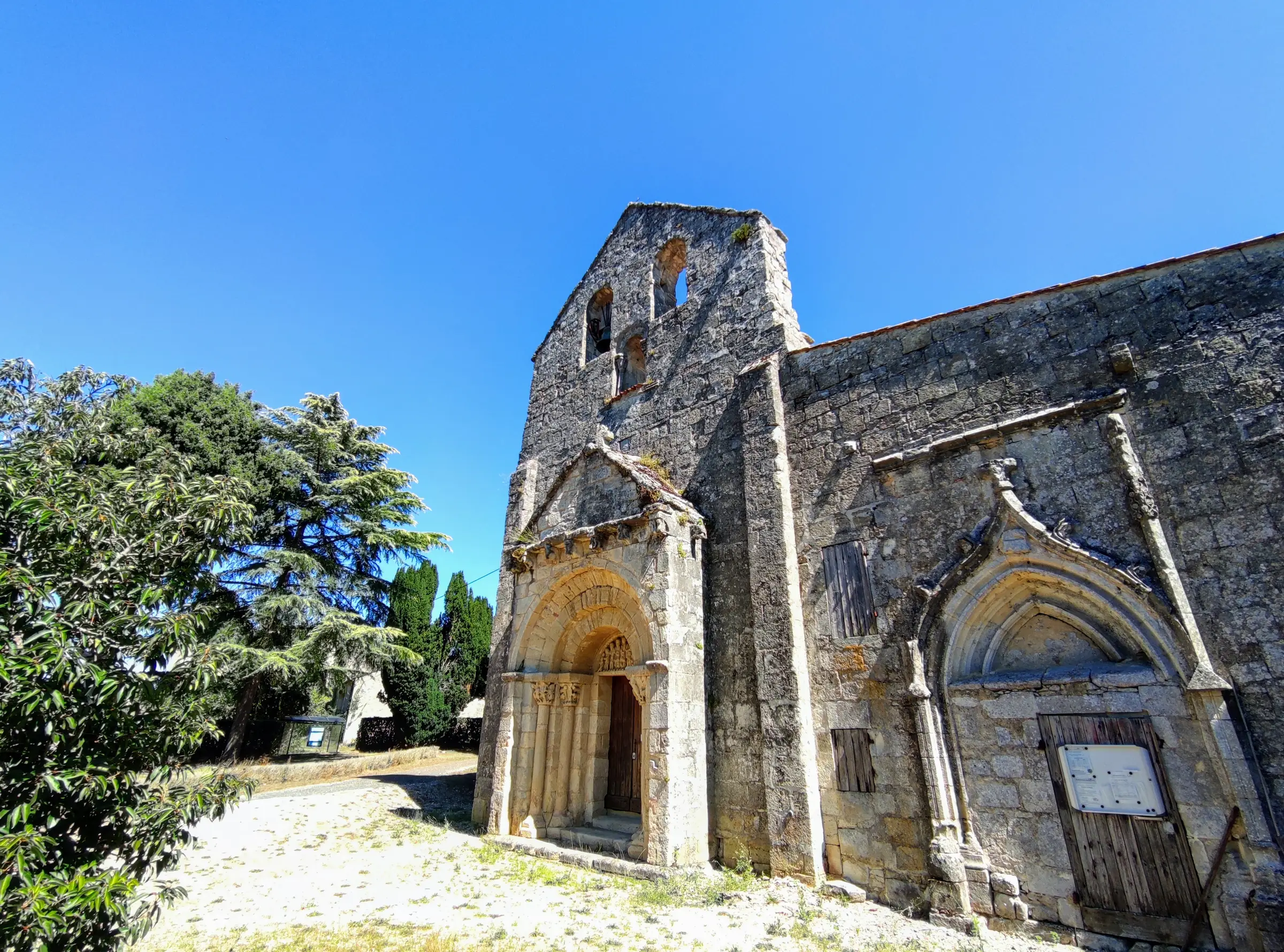 Église Sainte-Radegonde