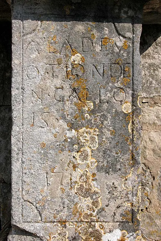 Croix XVe siècle de Dommarien