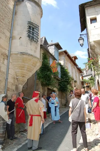 Visite costumée de Turenne : Costumez-vous pour revivre l’histoire de Turenne, l’un des PBVF