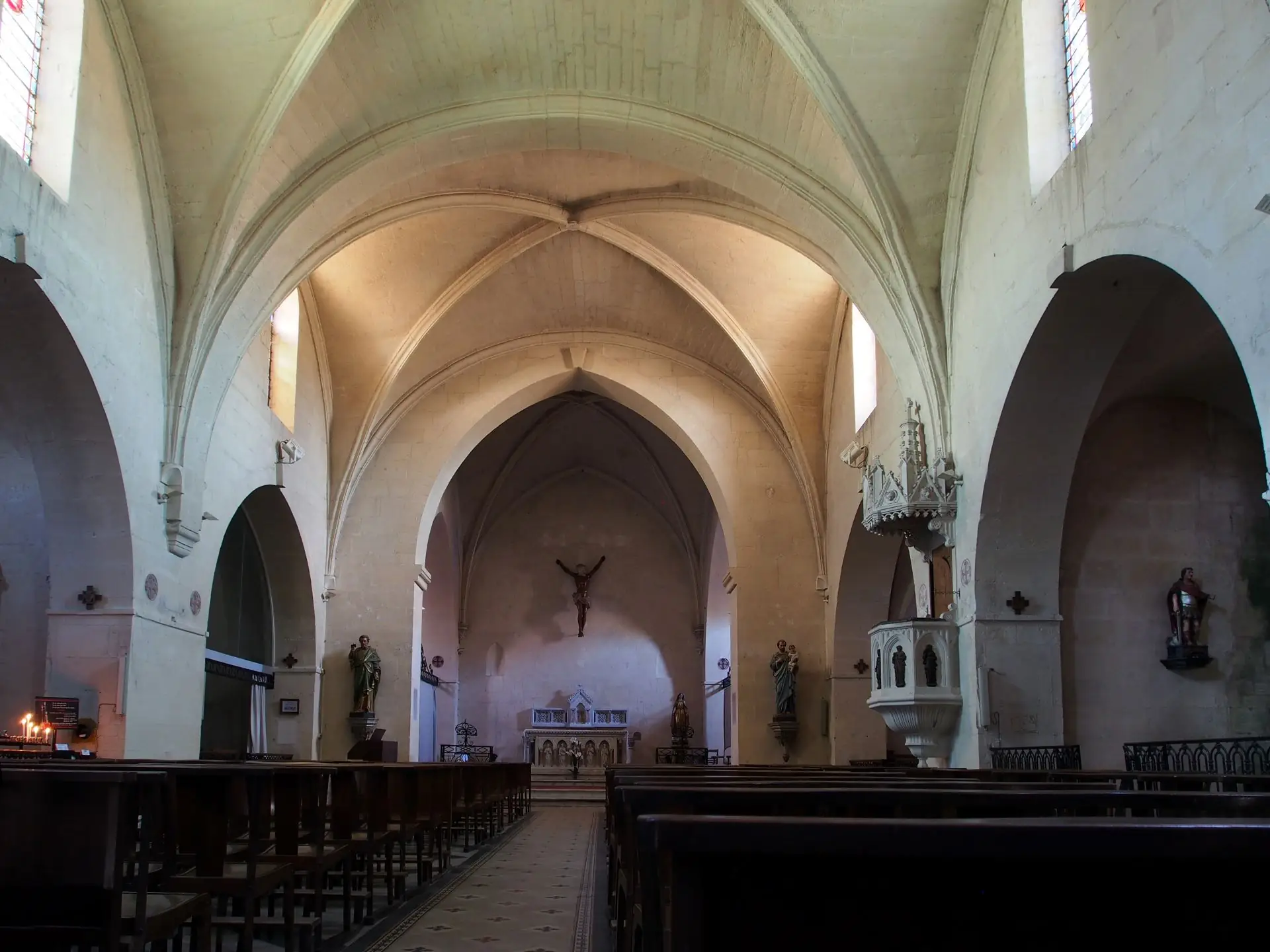 Eglise Saint Pierre Es Liens