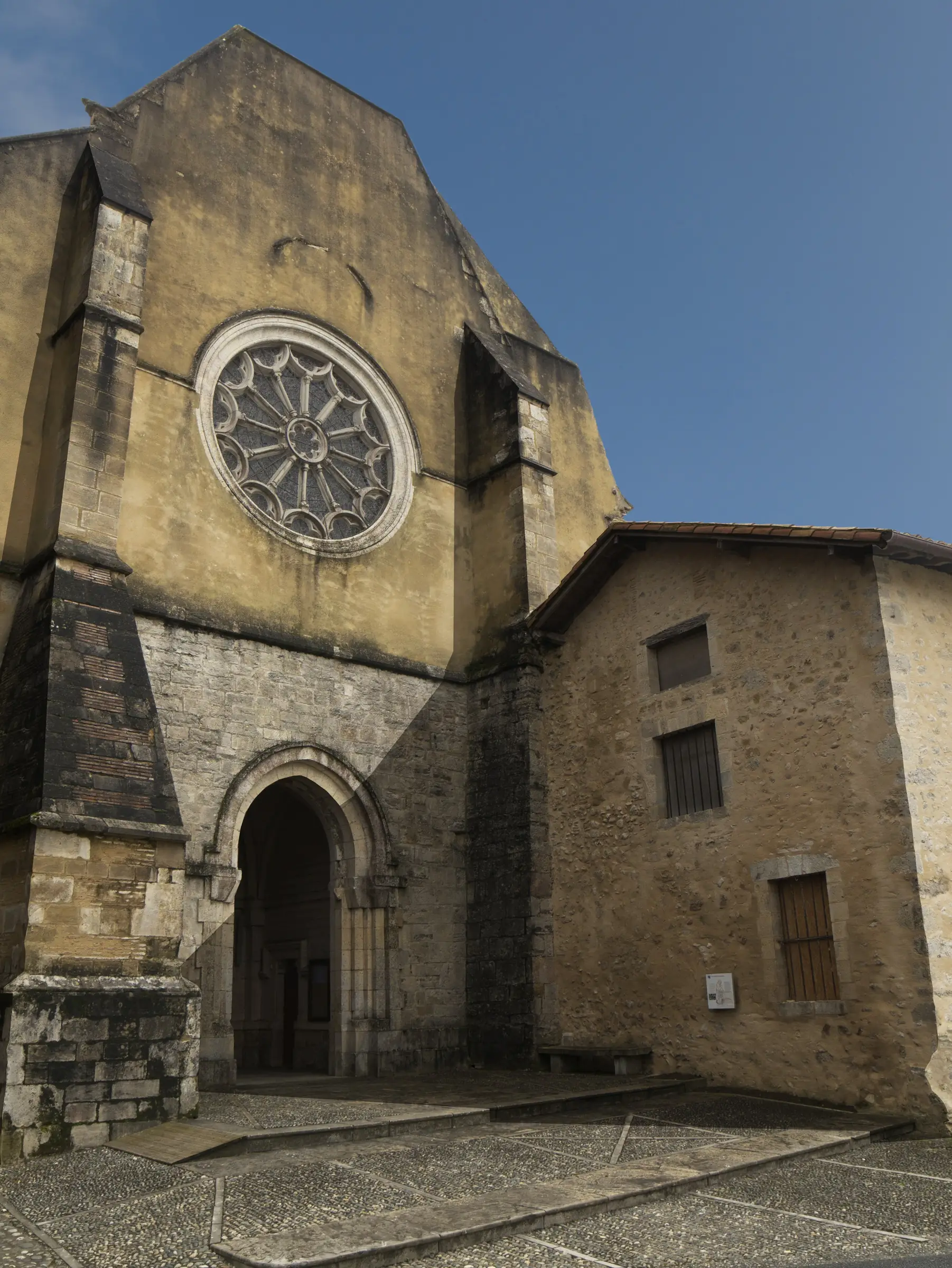 Eglise abbatiale St Jean de Sorde
