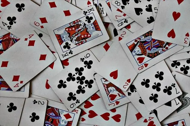 Jeux de cartes des anciens