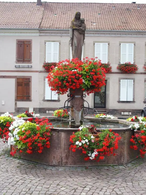 Fontaine de Châtenois