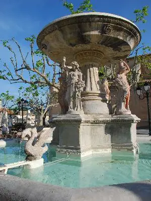 Fontaine des Quatre Saisons