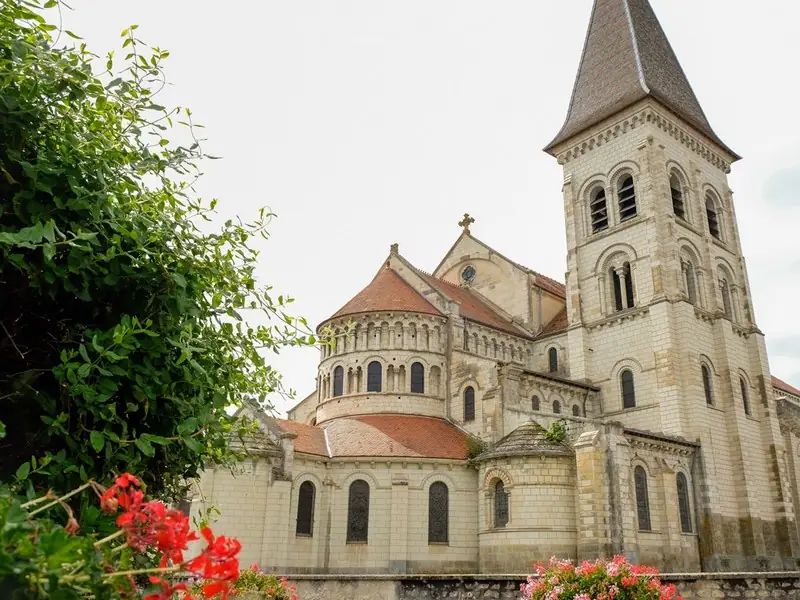 Eglise Abbatiale Saint-Pierre
