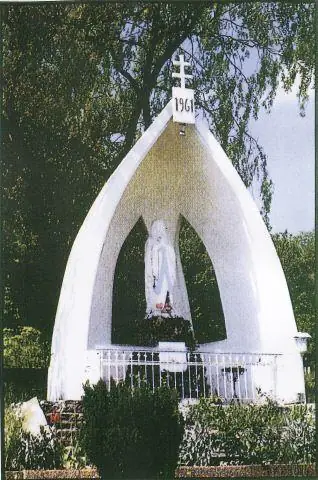 Statue de la vierge
