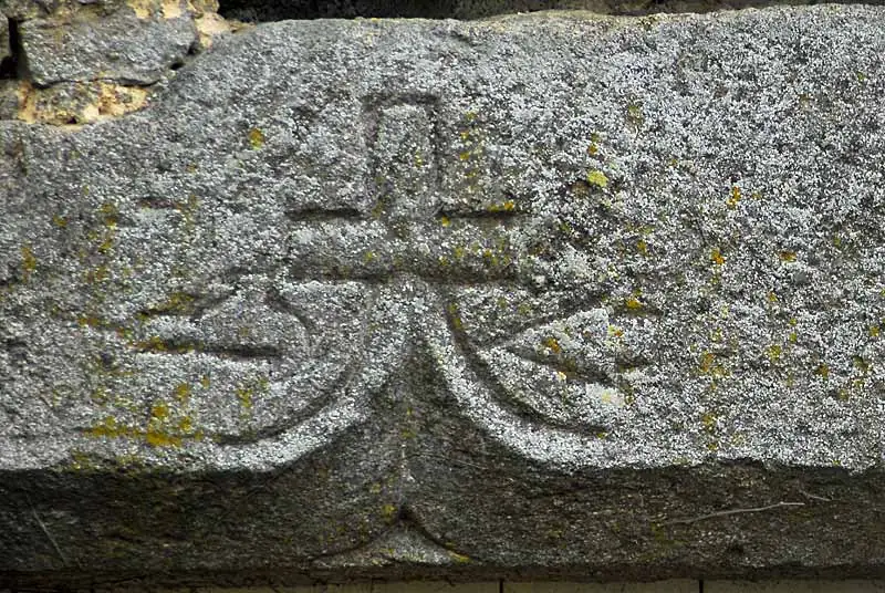 Porte et linteau du XVIe siècle à Orcevaux