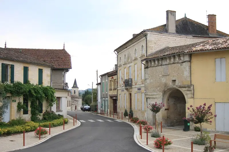 Mairie d'Eynesse
