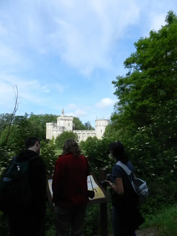 Sentier de découverte au fil de Château Guillaume