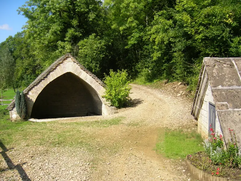 Lavoir et source du Prélion