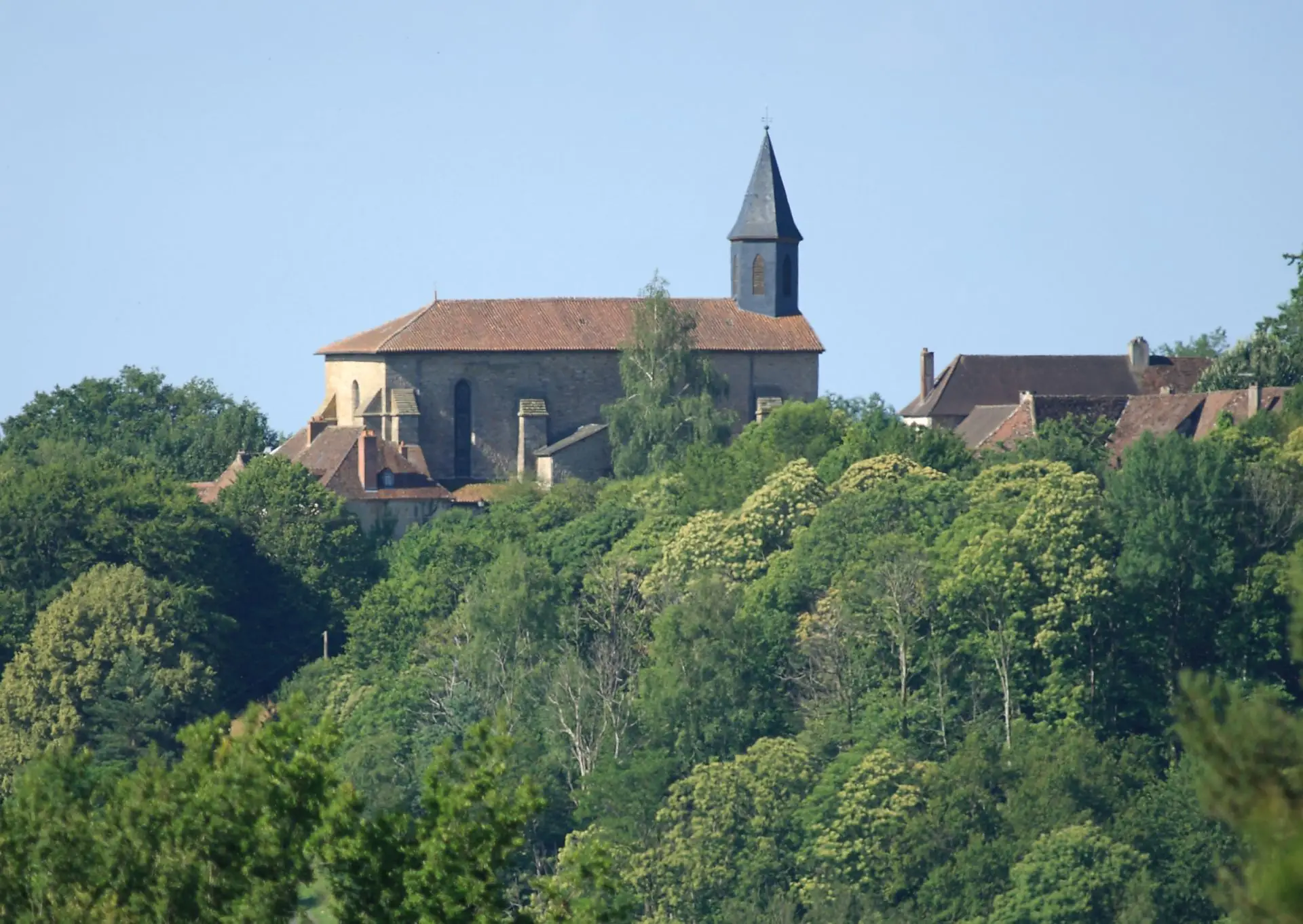 Eglise de l'Assomption-de-la-Très-Sainte-Vierge à la Roche l'Abeille