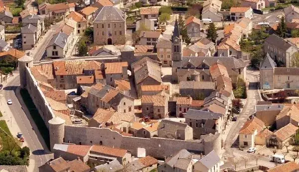 SITE TEMPLIER ET HOSPITALIER DE LA CAVALERIE (groupes)