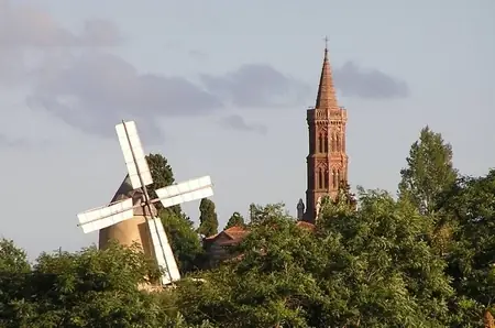 MOULIN DE MONTBRUN-LAURAGAIS