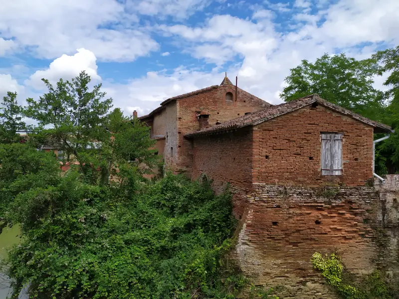 LE MOULIN DE NAGEN ET SA BRIQUETERIE
