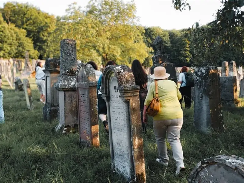Visite guidée du cimetière israélite