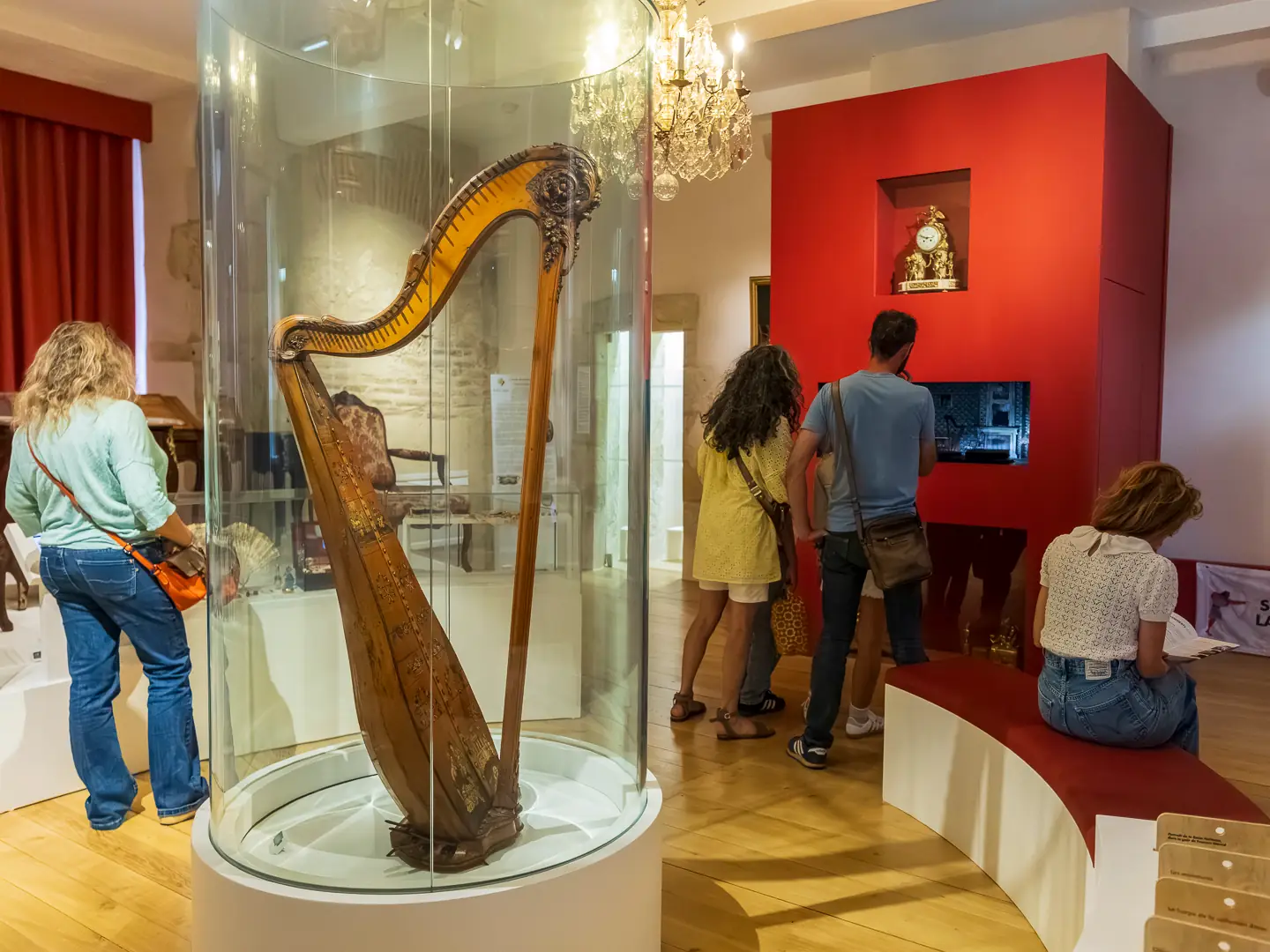 Le stand « tourisme & loisirs » Coteaux Béarn Madiran s’invite au Week-end de l'Histoire au château !