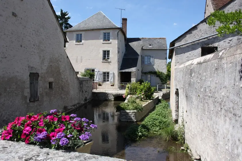 Visite du village de Suèvres
