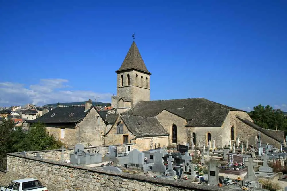 EGLISE SAINT-JEAN-BAPTISTE