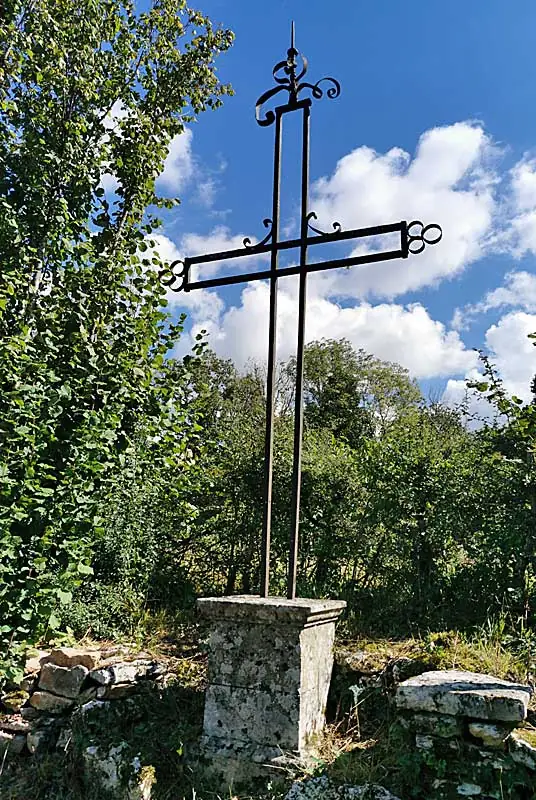 Croix de Noidant-le-Rocheux (5)