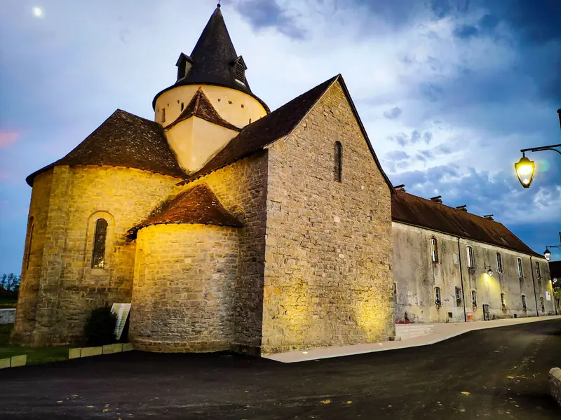 Visitez Sauvelade : L'église St Jacques le Majeur