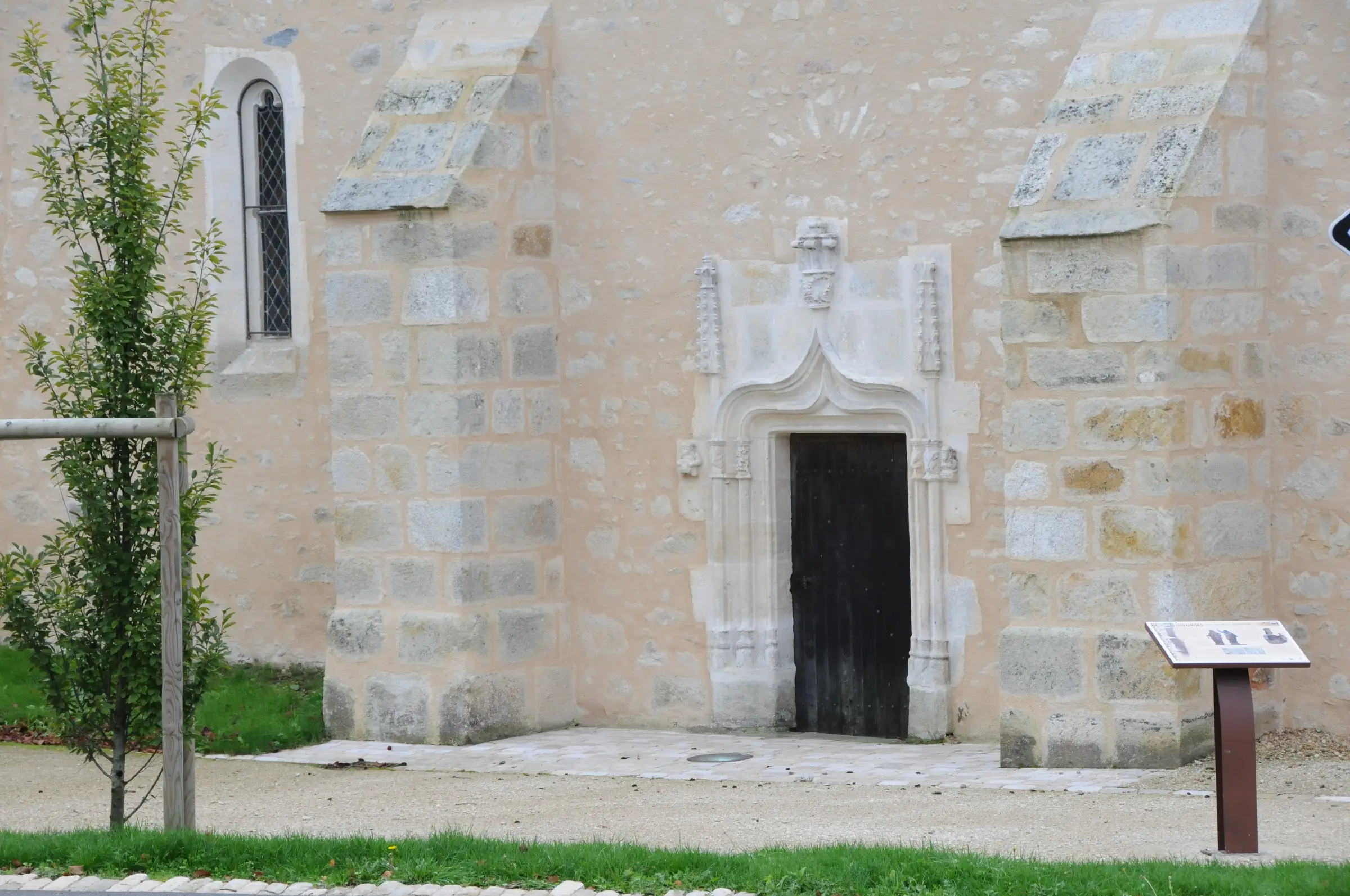 Église Saint-Pierre-et-Saint-Paul