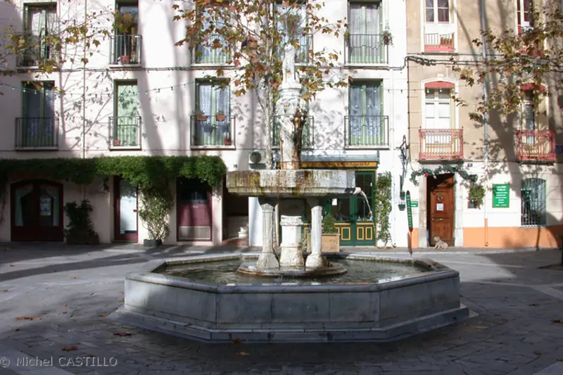 LA FONTAINE DES 9 JETS