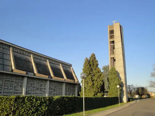 Eglise Sainte-Jehanne de France
