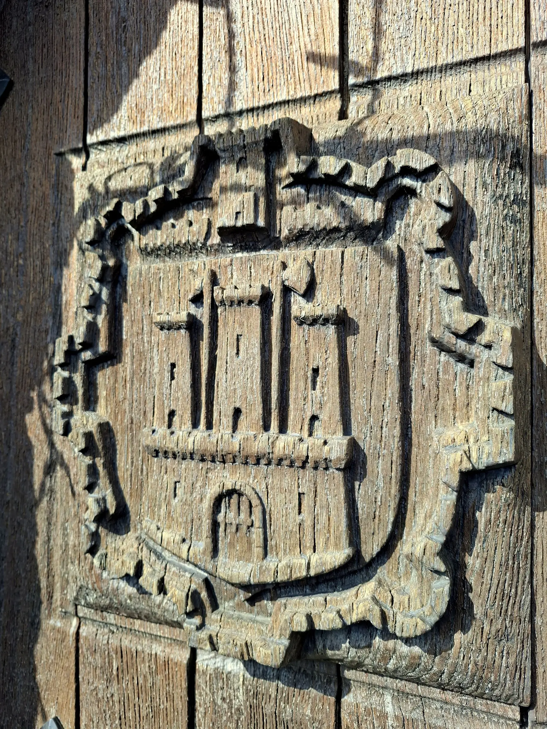 DONJON DE SAINT-CHÉLY-D'APCHER