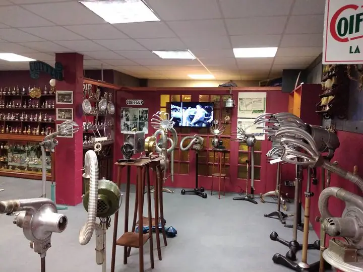 Musée Insolite du Coiffeur Barbier