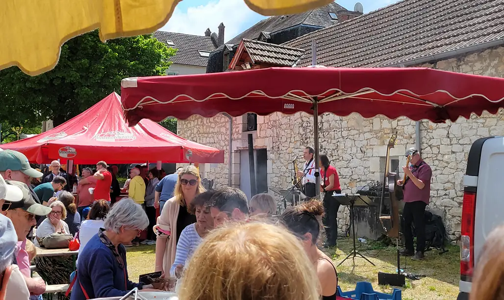 Vide grenier à Lanzac