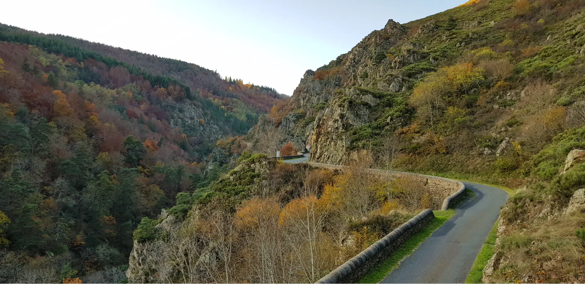 SAINT-LÉGER DE PEYRE