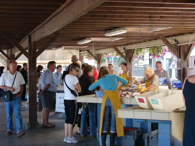 Marché de poisson Grandcamp-Maisy