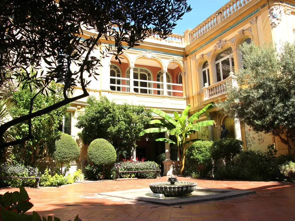 HÔTEL PAMS