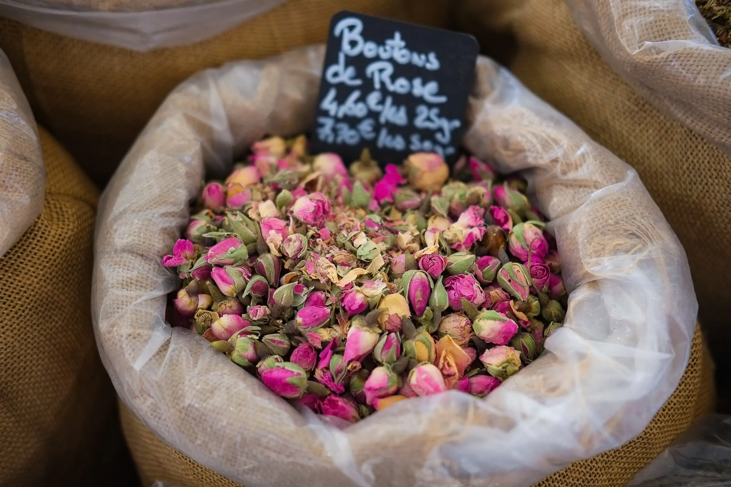 Marché provençal hebdomadaire d'Eygalières