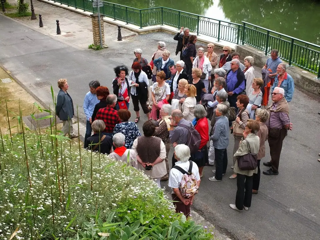 Visite de villes et villages de Gâtine par Atemporelle