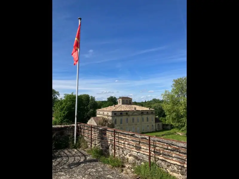 Castrum de Pommiers