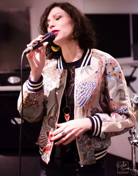 Concert de Miss Nanie à l'église de Brommat