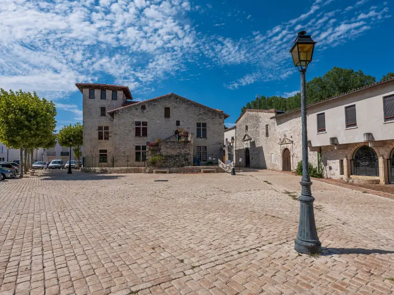 Casteljaloux, cité des Cadets de Gascogne