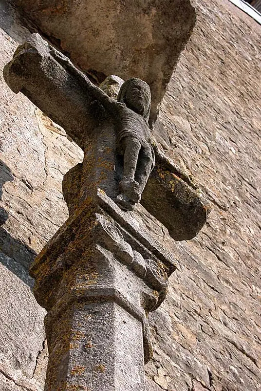 Croix XVe siècle de Dommarien