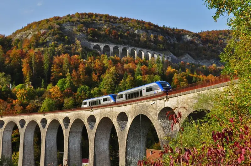 La Ligne des Hirondelles